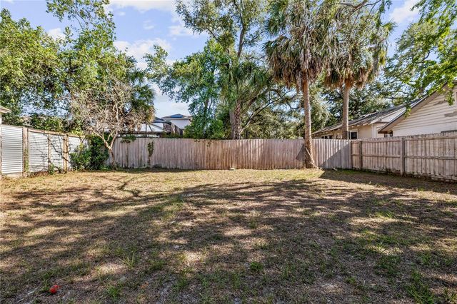 112 W STANLEY STREET, Tampa, FL 33604
