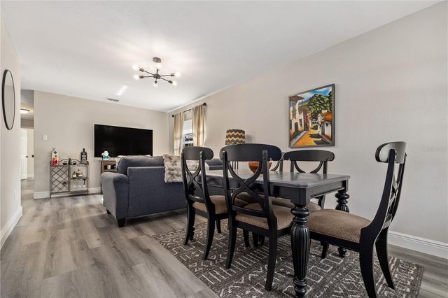 112 W STANLEY STREET, Tampa, FL 33604