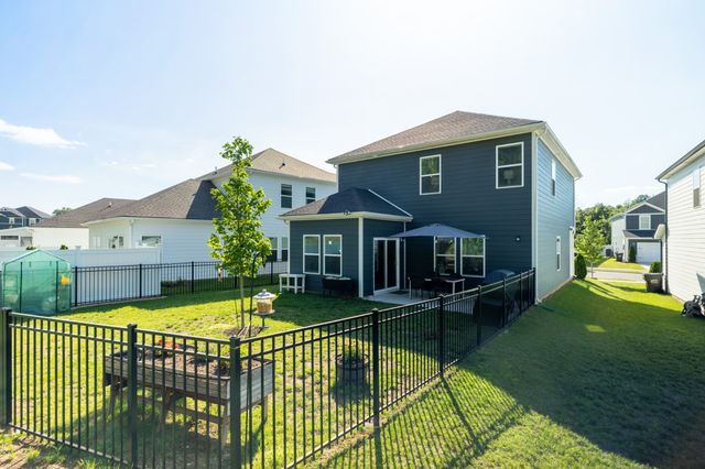 4961 Leesa Ann Ln, Hermitage, TN 37076