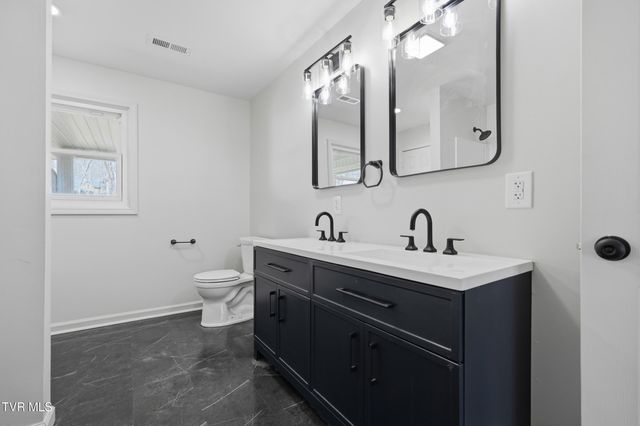 309 Heaton Street, Roan Mountain, TN 37687