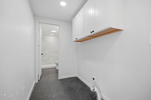 309 Heaton Street, Roan Mountain, TN 37687