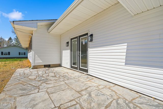 309 Heaton Street, Roan Mountain, TN 37687