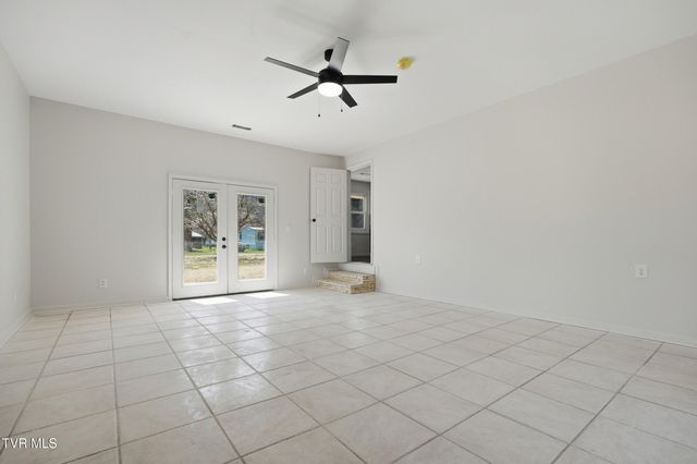 309 Heaton Street, Roan Mountain, TN 37687