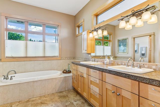 3600 Tuxedo Road, Minnetrista, MN 55364