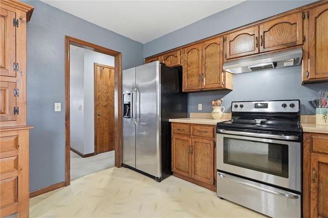 15909 W 153rd Street, Olathe, KS 66062