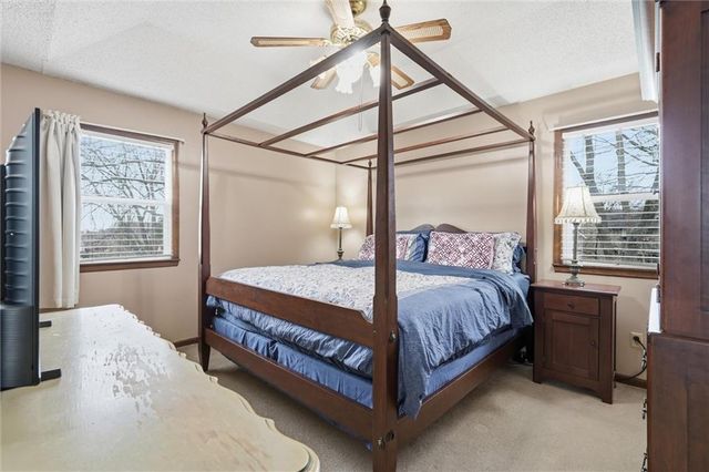 15909 W 153rd Street, Olathe, KS 66062