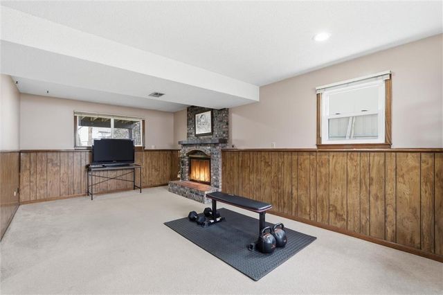 15909 W 153rd Street, Olathe, KS 66062