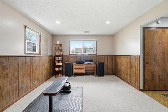 15909 W 153rd Street, Olathe, KS 66062