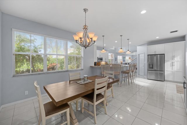 2104 Country Golf Drive, Wellington, FL 33414