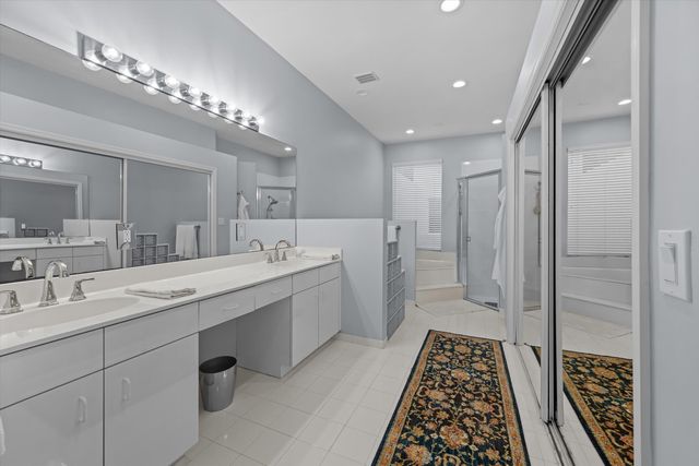 2104 Country Golf Drive, Wellington, FL 33414