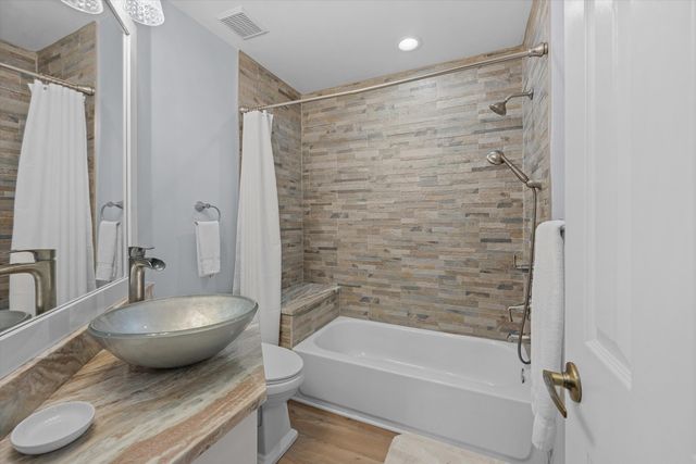 2104 Country Golf Drive, Wellington, FL 33414