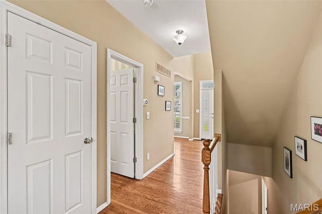 7445 Stream Valley Court, St Louis, MO 63129