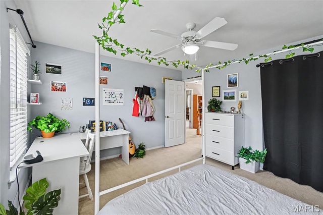 7445 Stream Valley Court, St Louis, MO 63129