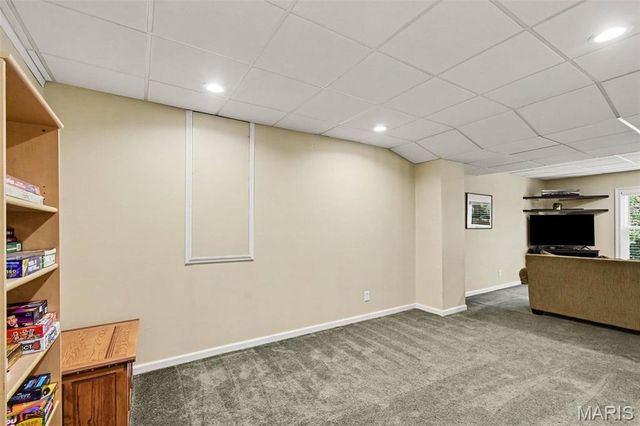 7445 Stream Valley Court, St Louis, MO 63129