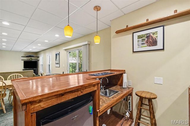 7445 Stream Valley Court, St Louis, MO 63129