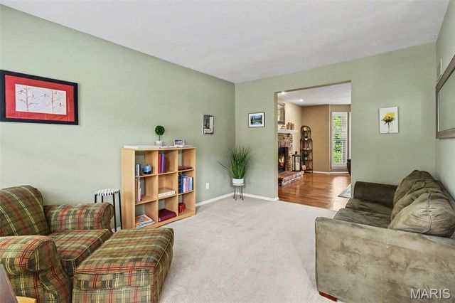 7445 Stream Valley Court, St Louis, MO 63129