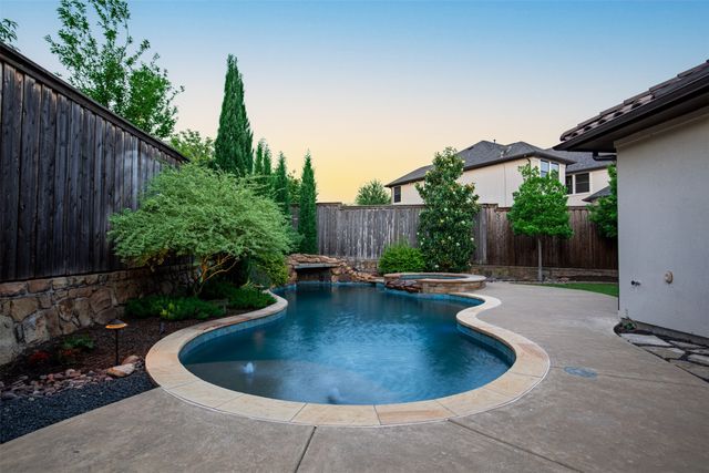 7037 Moregate Lane, Plano, TX 75024