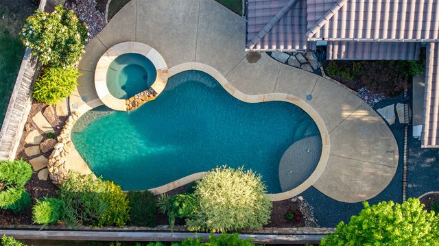 7037 Moregate Lane, Plano, TX 75024