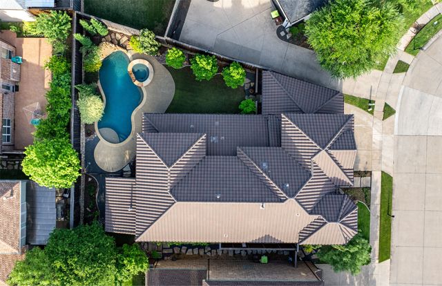 7037 Moregate Lane, Plano, TX 75024