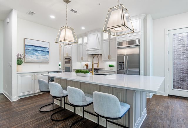 7037 Moregate Lane, Plano, TX 75024