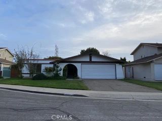 9212 Heatherton, Huntington Beach, CA 92646