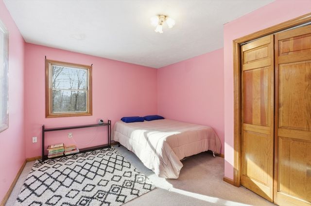 277 Baldwinville Rd, Templeton, MA 01468