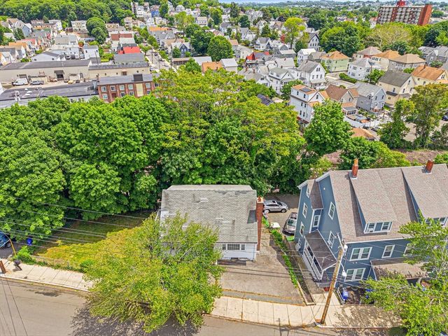 185 Washington St, Malden, MA 02148
