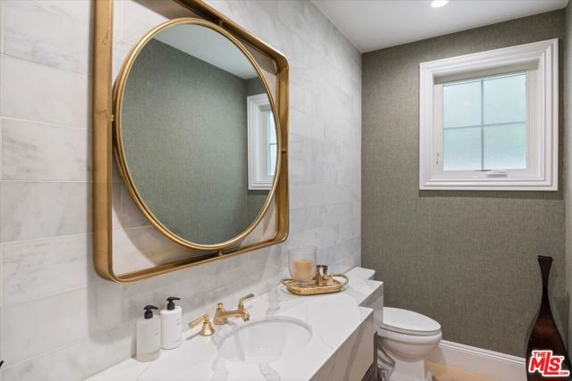 4225 Alcove Avenue, Studio City (los Angeles), CA 91604