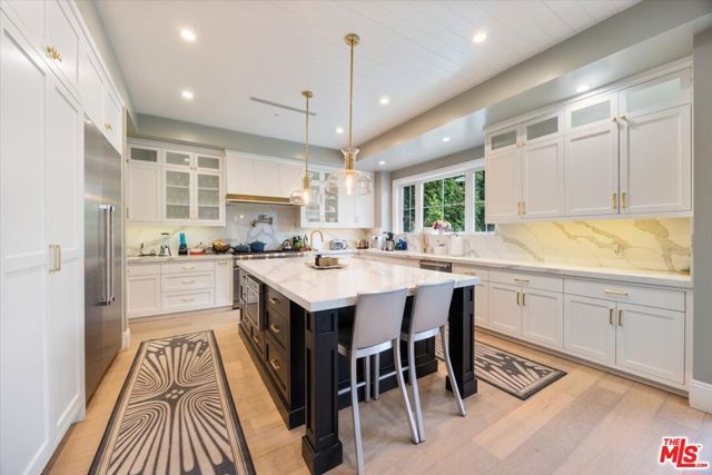 4225 Alcove Avenue, Studio City (los Angeles), CA 91604
