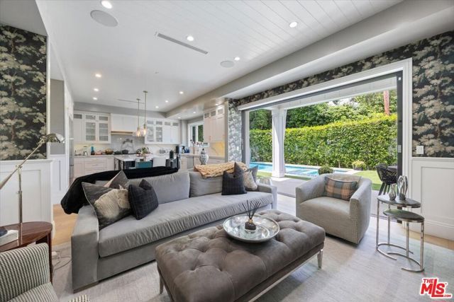 4225 Alcove Avenue, Studio City (los Angeles), CA 91604