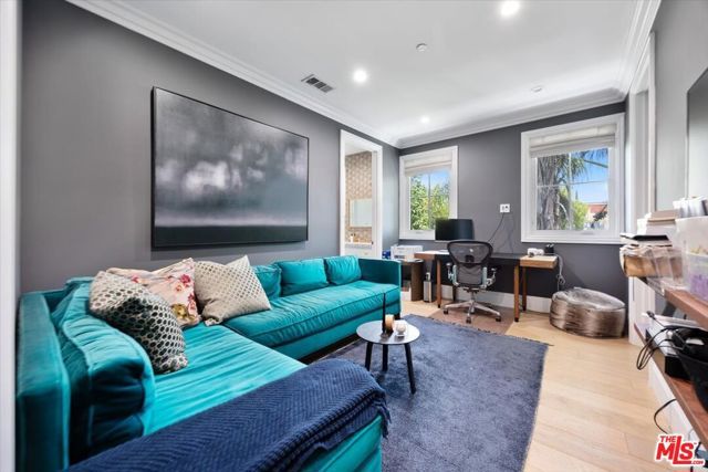4225 Alcove Avenue, Studio City (los Angeles), CA 91604