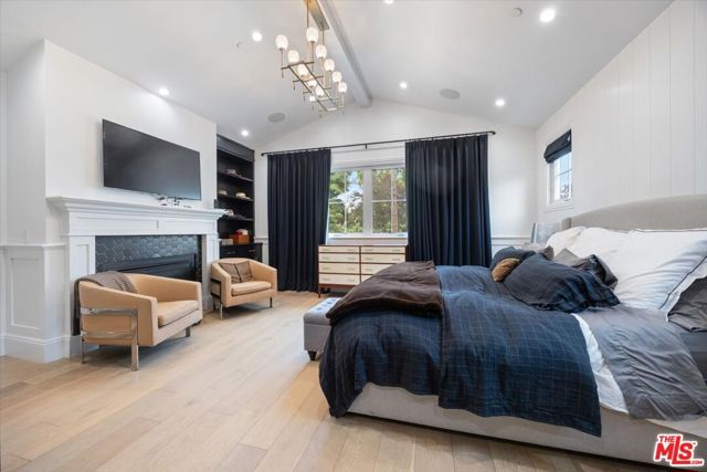 4225 Alcove Avenue, Studio City (los Angeles), CA 91604