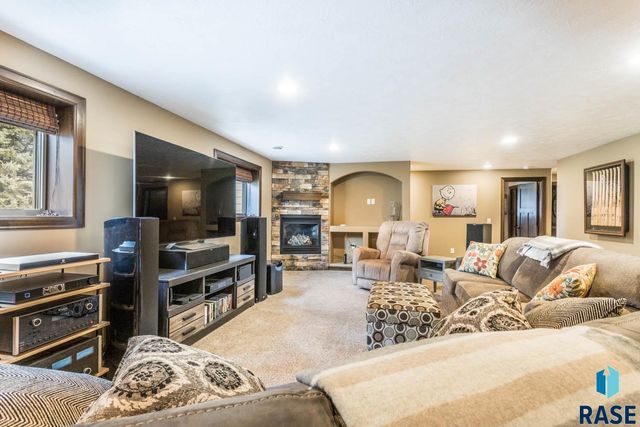 7100 E Archstone St Street, Sioux Falls, SD 57110