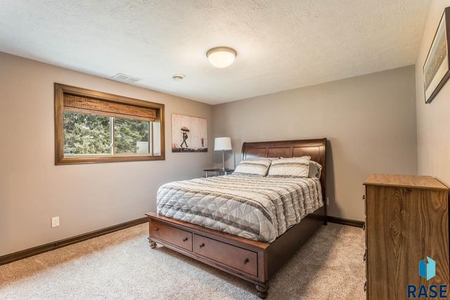 7100 E Archstone St Street, Sioux Falls, SD 57110