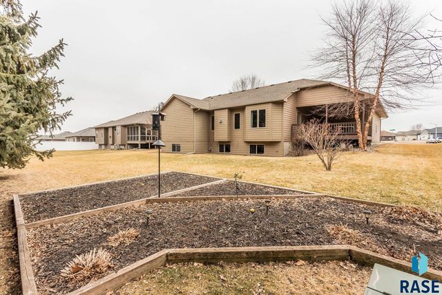 7100 E Archstone St Street, Sioux Falls, SD 57110