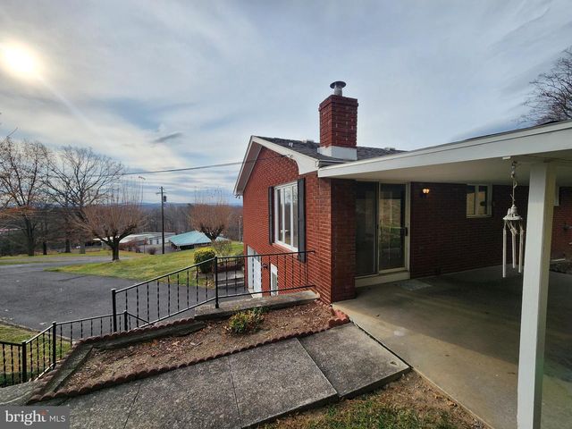 157 SHADY LN, Ridgeley, WV 26753
