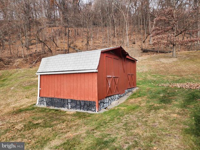 157 SHADY LN, Ridgeley, WV 26753