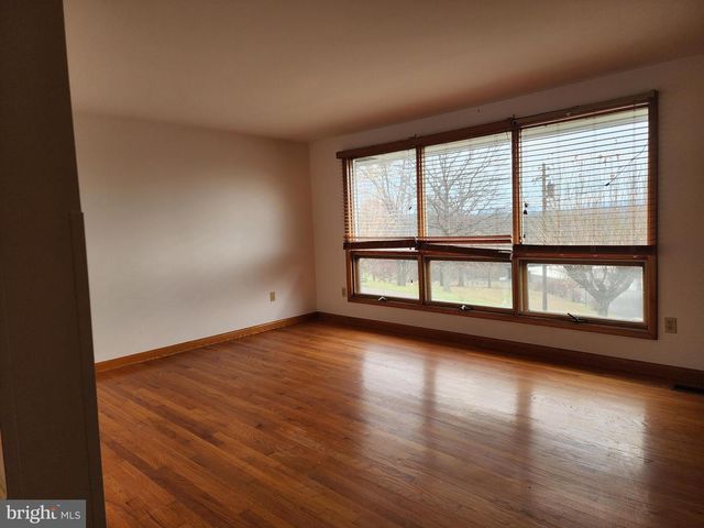 157 SHADY LN, Ridgeley, WV 26753