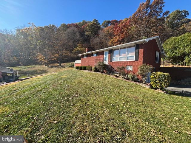 157 SHADY LN, Ridgeley, WV 26753