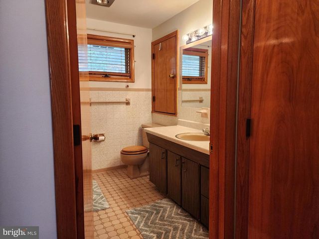 157 SHADY LN, Ridgeley, WV 26753