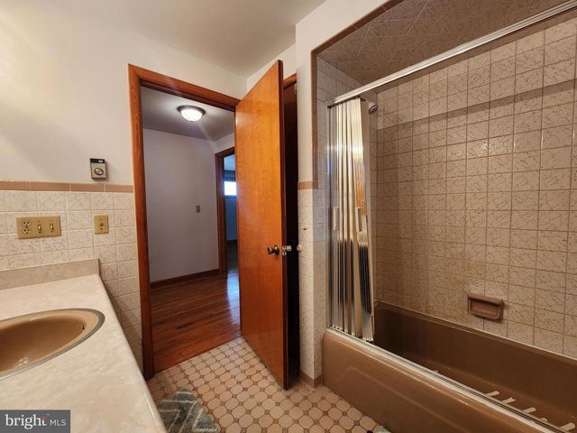 157 SHADY LN, Ridgeley, WV 26753