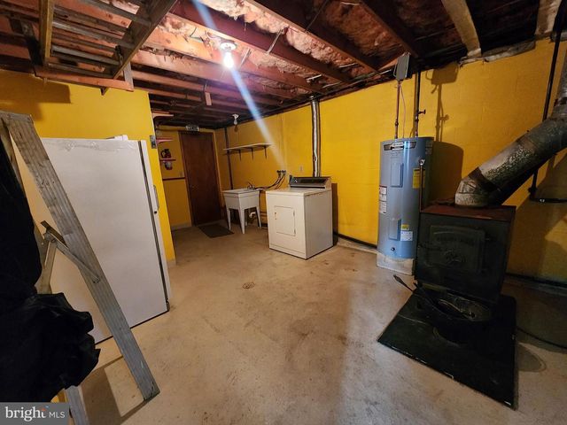 157 SHADY LN, Ridgeley, WV 26753