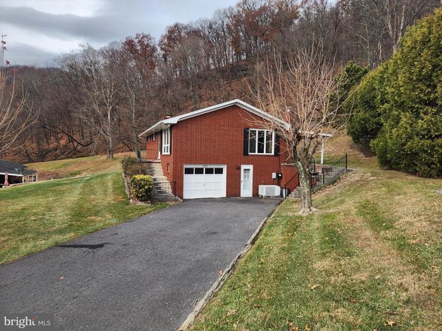 157 SHADY LN, Ridgeley, WV 26753
