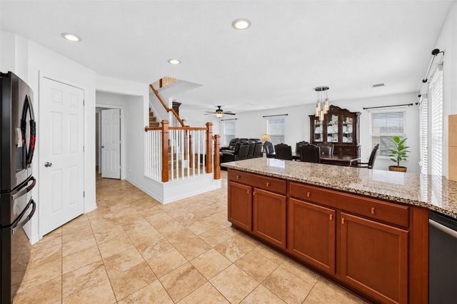 2627 White Bluff Lane, Houston, TX 77038