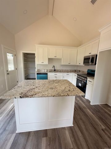 2107 Sulton Street, Malvern, AR 72104