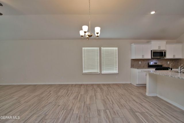 285 PENBRIDGE Place, El Paso, TX 79928