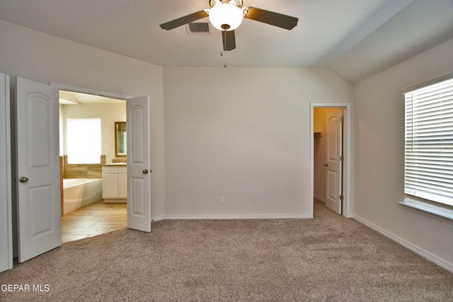 285 PENBRIDGE Place, El Paso, TX 79928