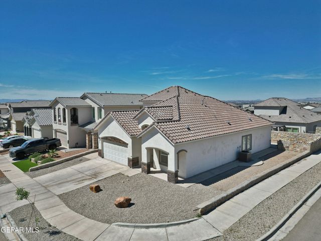 285 PENBRIDGE Place, El Paso, TX 79928