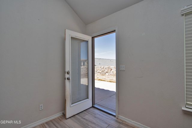 285 PENBRIDGE Place, El Paso, TX 79928