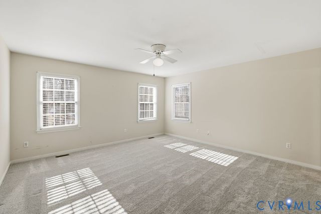 8707 Rockcrest Ct, Richmond, VA 23235